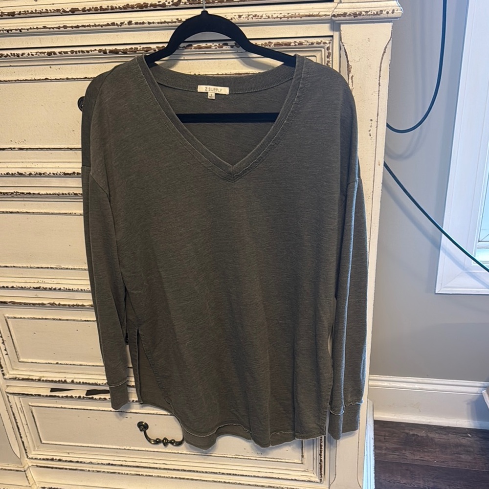 Z Supply Olive Green V-Neck Long Sleeve Top